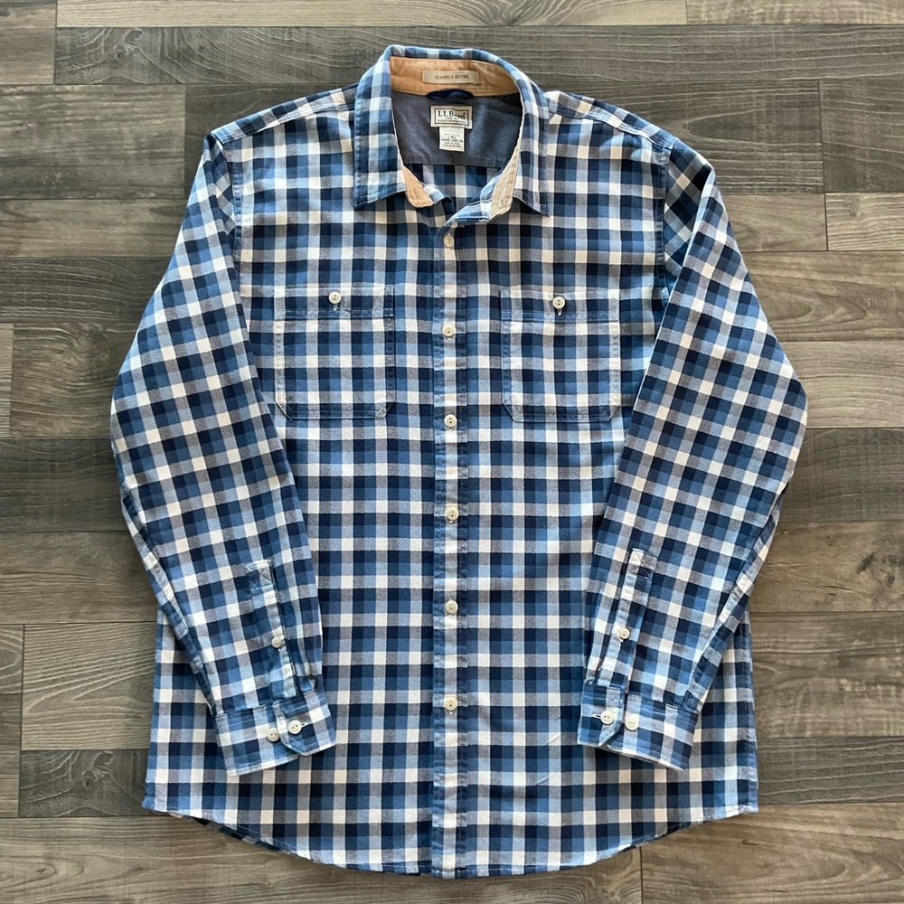 LL Bean Slightly Fitted Flannel Button Up Shirt Men’s LARGE Blue White 298236